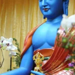 tượng a súc bệ như lai - môi trường xanh