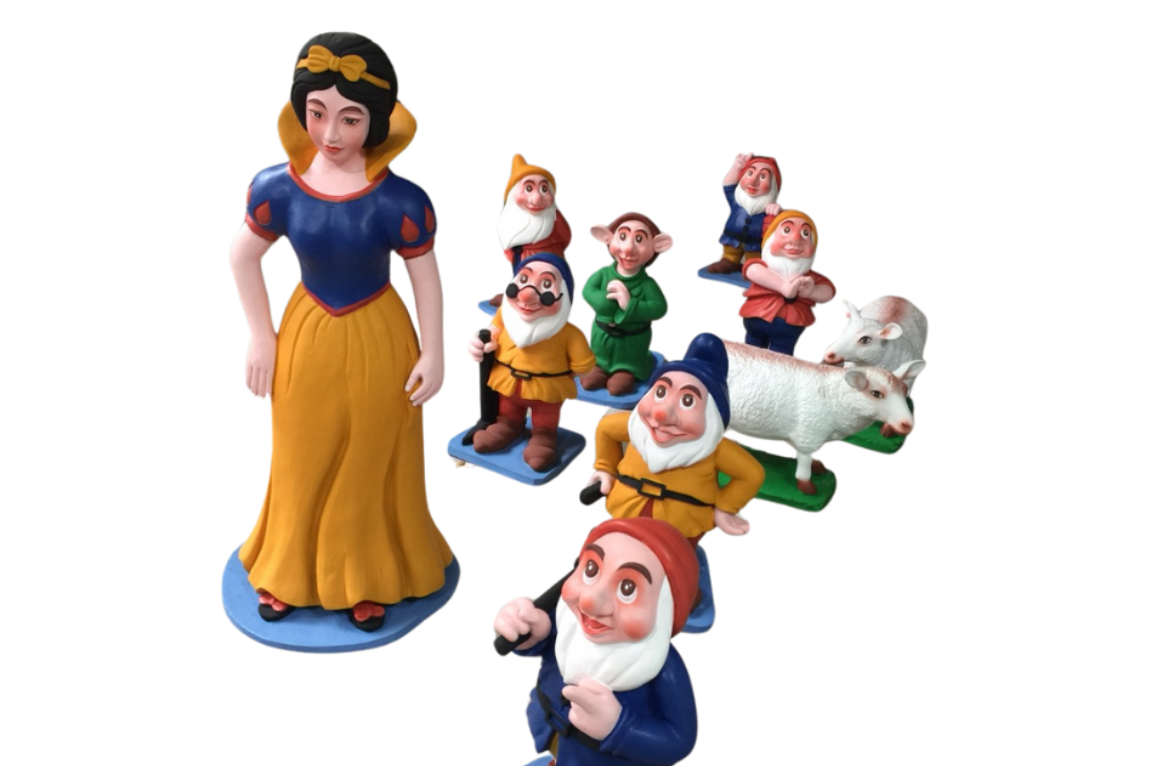 tượng bạch tuyết và 7 chú lùn Môi Trường Xanh (1)