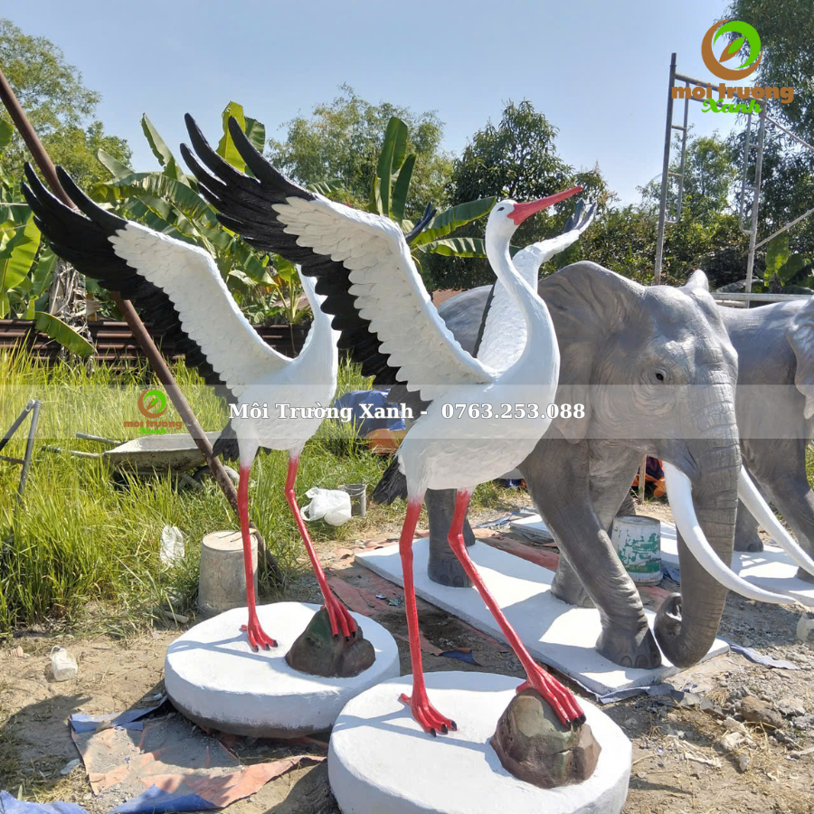 tượng hạc xi măng